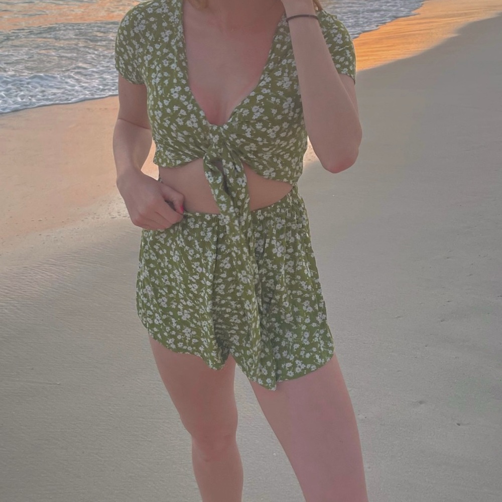 Princess Polly Romper
